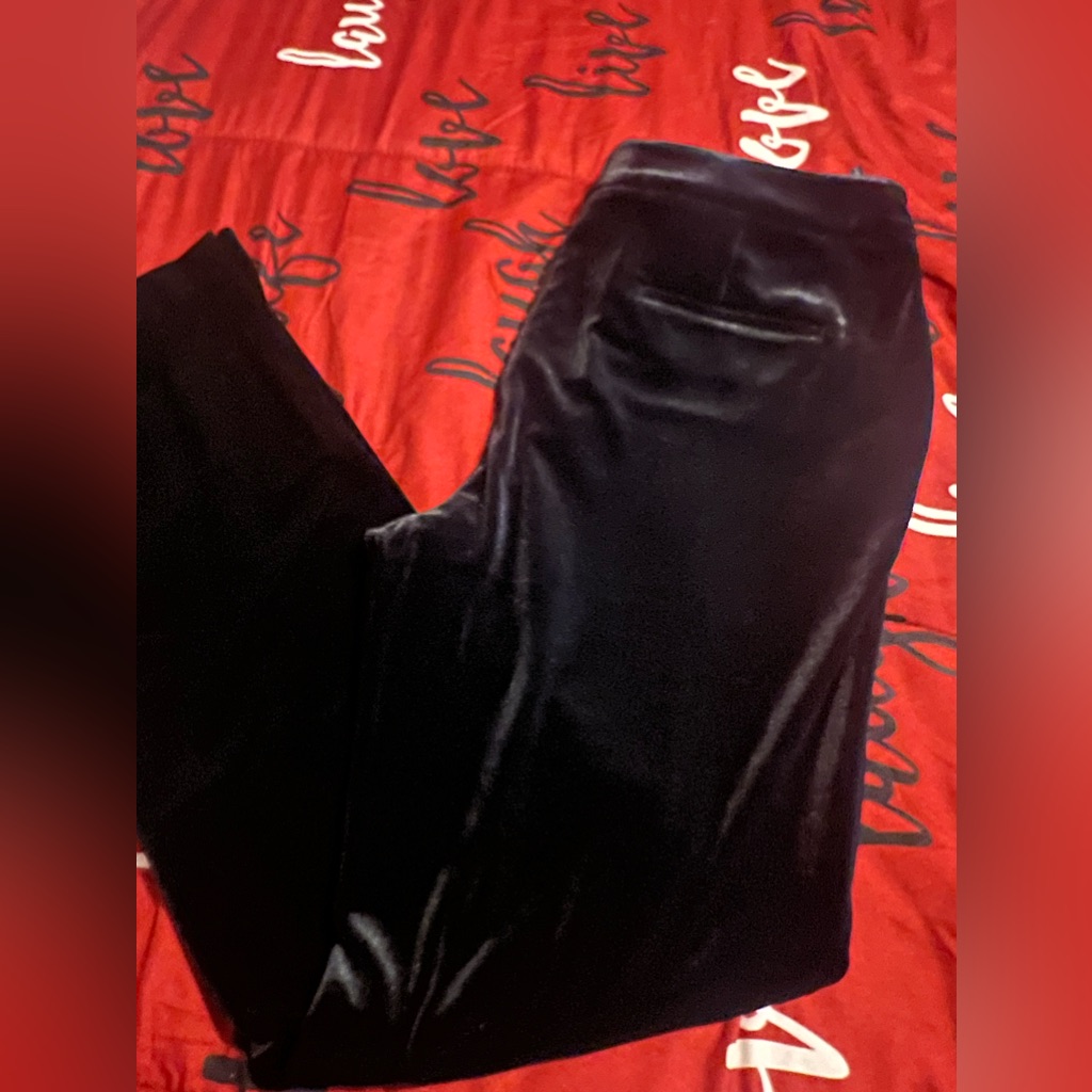 Calvin Klein Women Pants